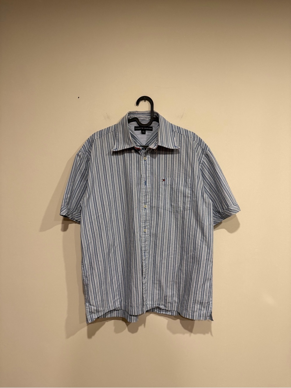 Bundle of 4 summer shirts